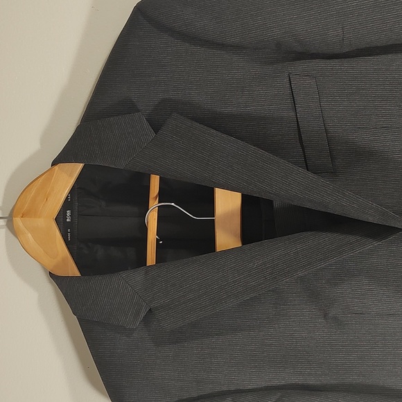 Boss Single Breasted Grey Pinstripe Suit - Picture 4 of 11